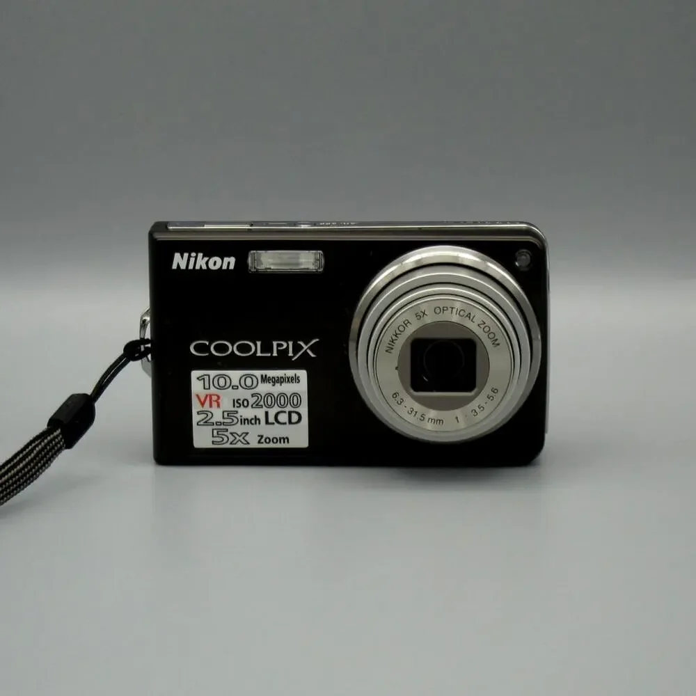 Nikon Coolpix S550 Digital Camera | 10 MP | Black Metal Finish